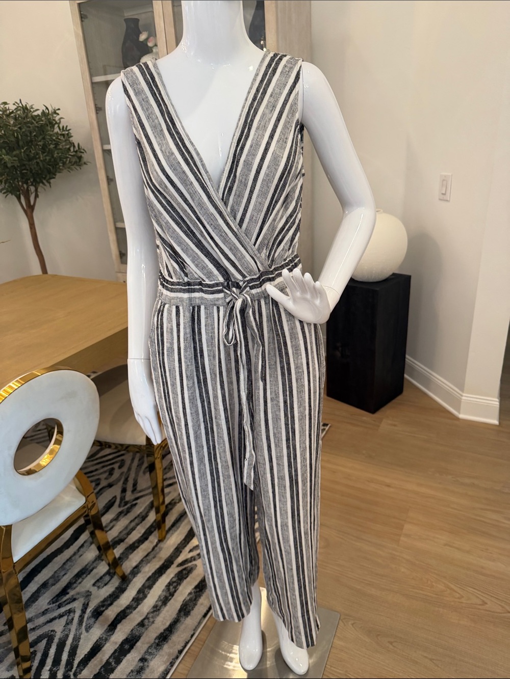 Striped V-Neck Sleeveless Jumpsuit - Black & White